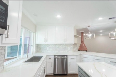 Website on laptop screen